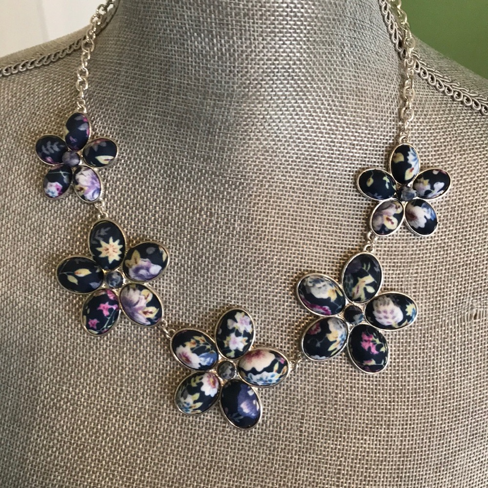 Floral statement necklace.